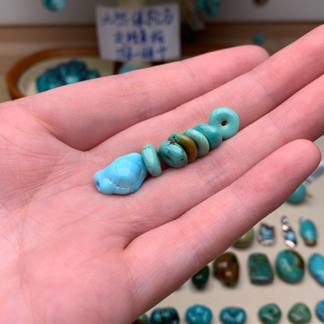 渣***龙绿松石未镶嵌珠宝奇石