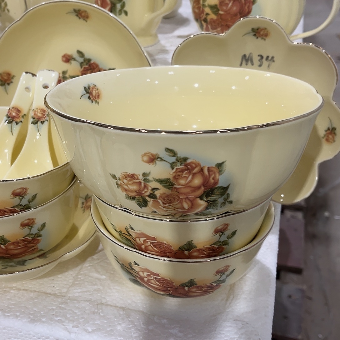 星博汇陶瓷有限公司2个