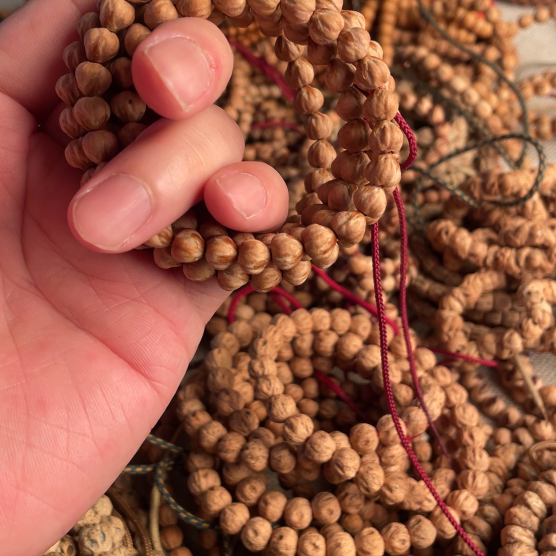 B***o柏香籽/百香籽吊坠热振柏香籽原桩莲花