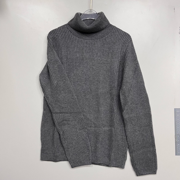 2511134意系桑达系半高领羊绒针织衫女灰色保暖休闲百搭