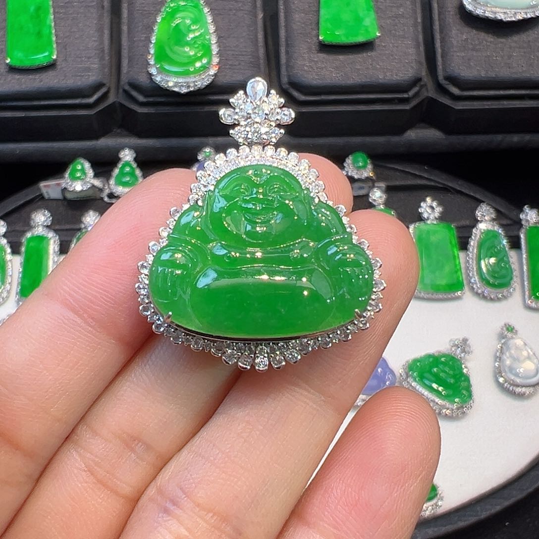 翡翠颈饰18K金镶嵌收到货48小时鉴赏期