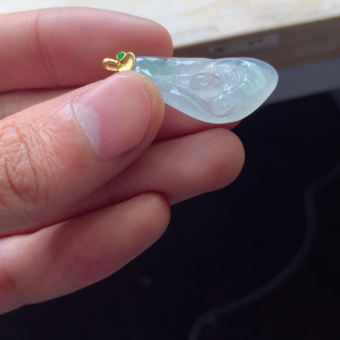 翡翠颈饰18K金镶嵌吊坠