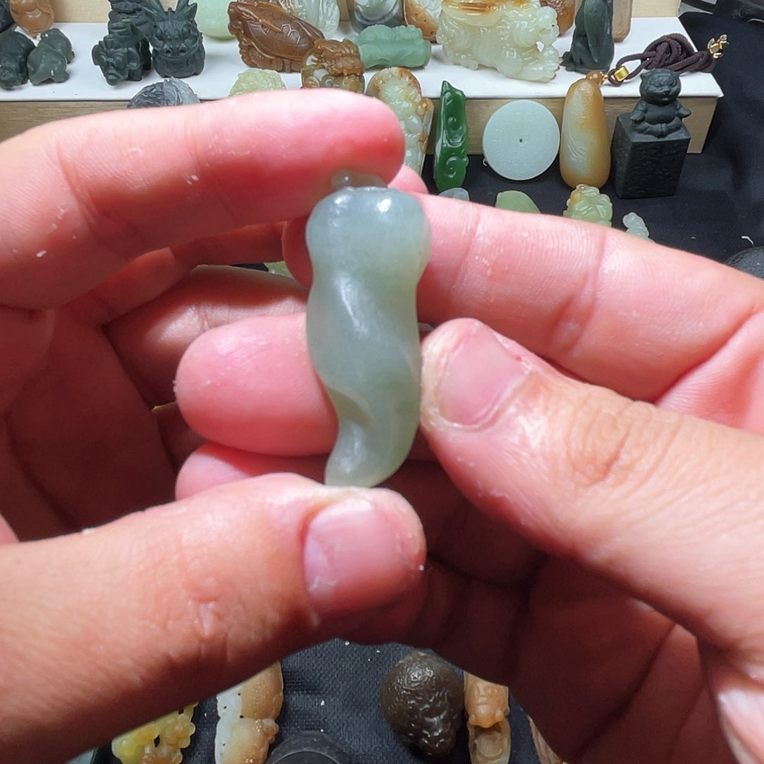 和田玉颈饰未镶嵌