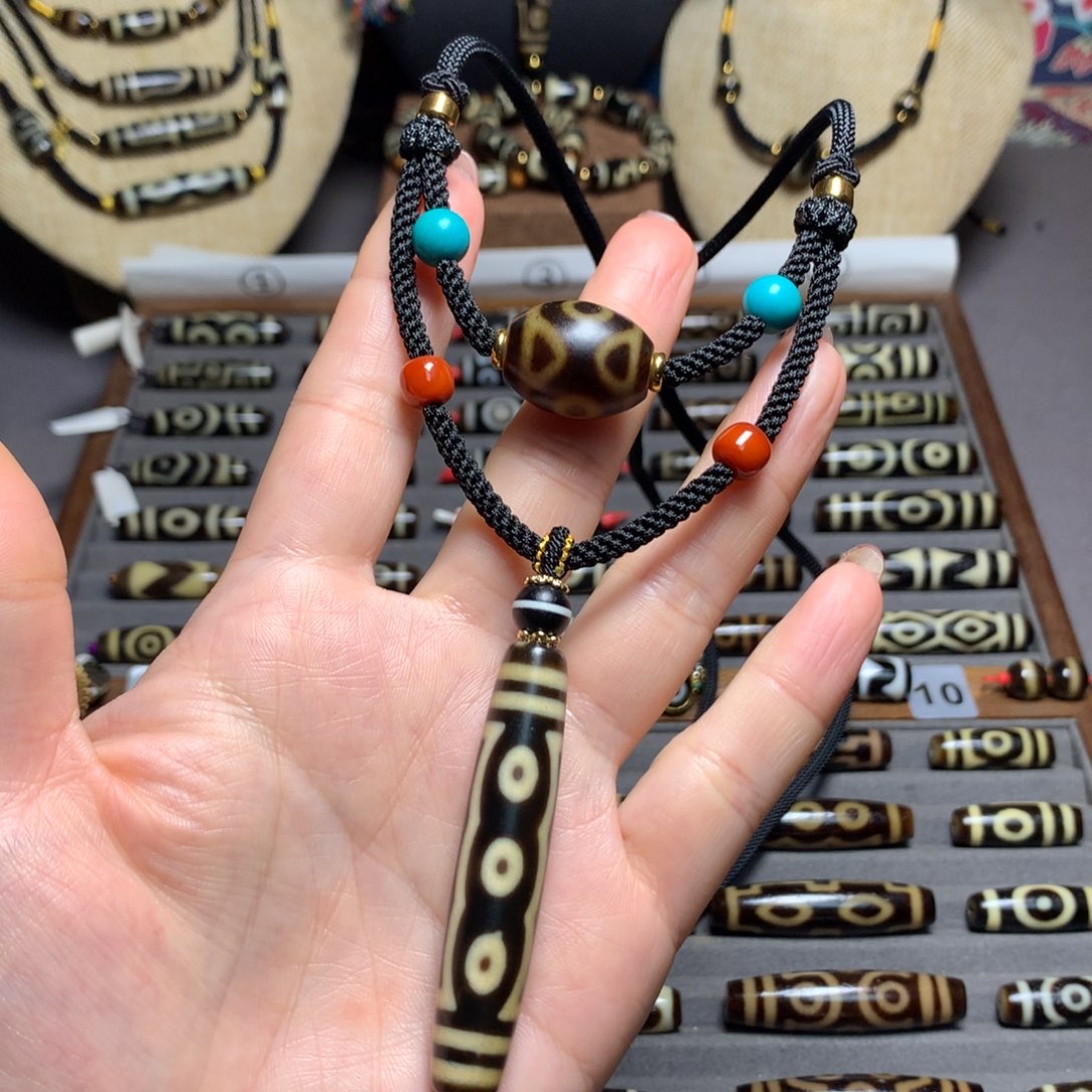 玛瑙/玉髓吊坠(赠链)未镶嵌