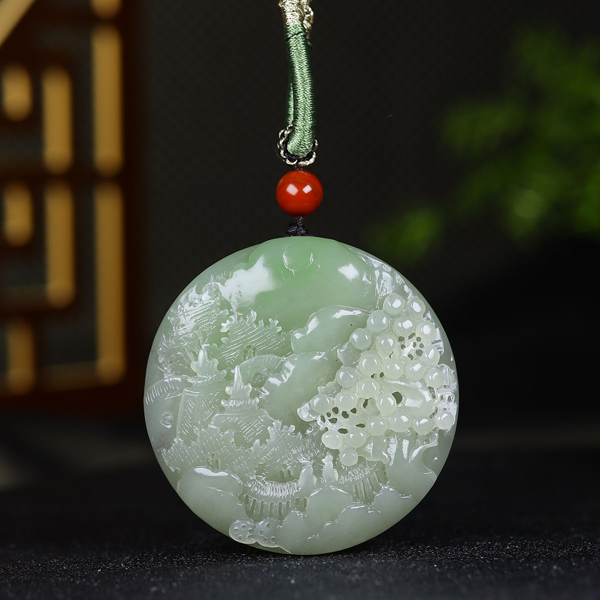 1207142和田玉翠青山水牌