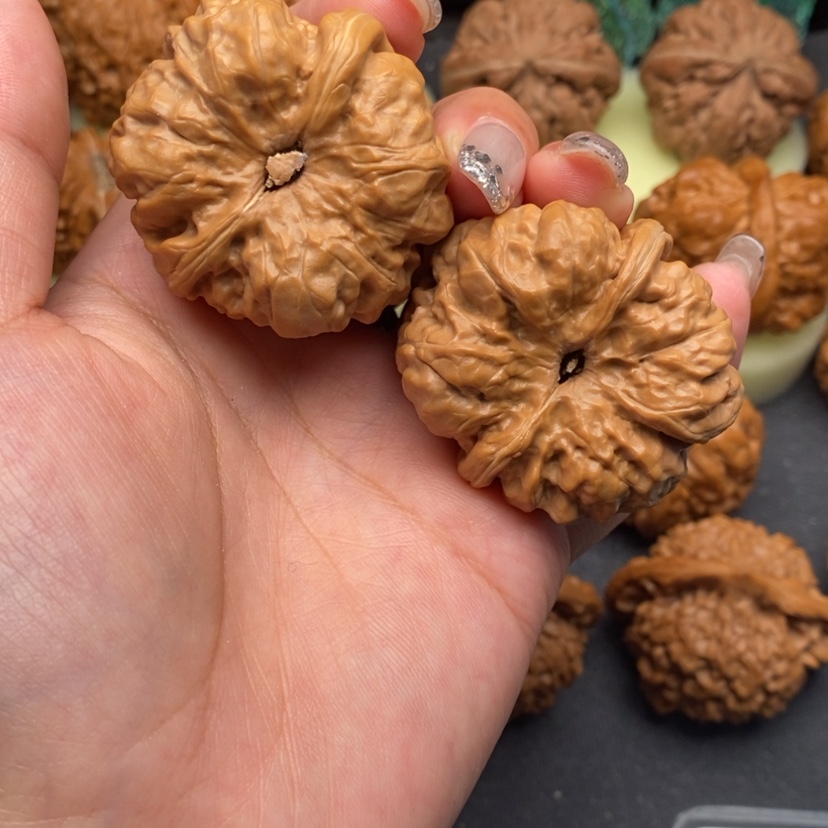 【闪购商品】文玩核桃把件冷**知文玩核桃