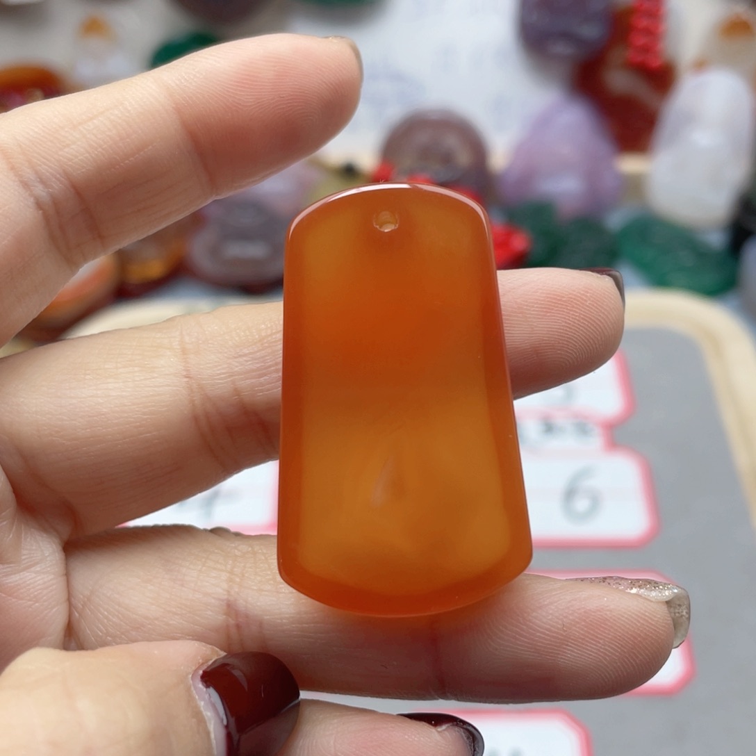 玛瑙/玉髓颈饰合金雨***虹