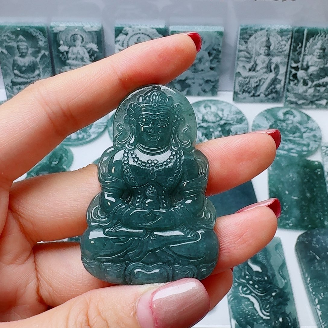 颈饰未镶嵌翡翠111