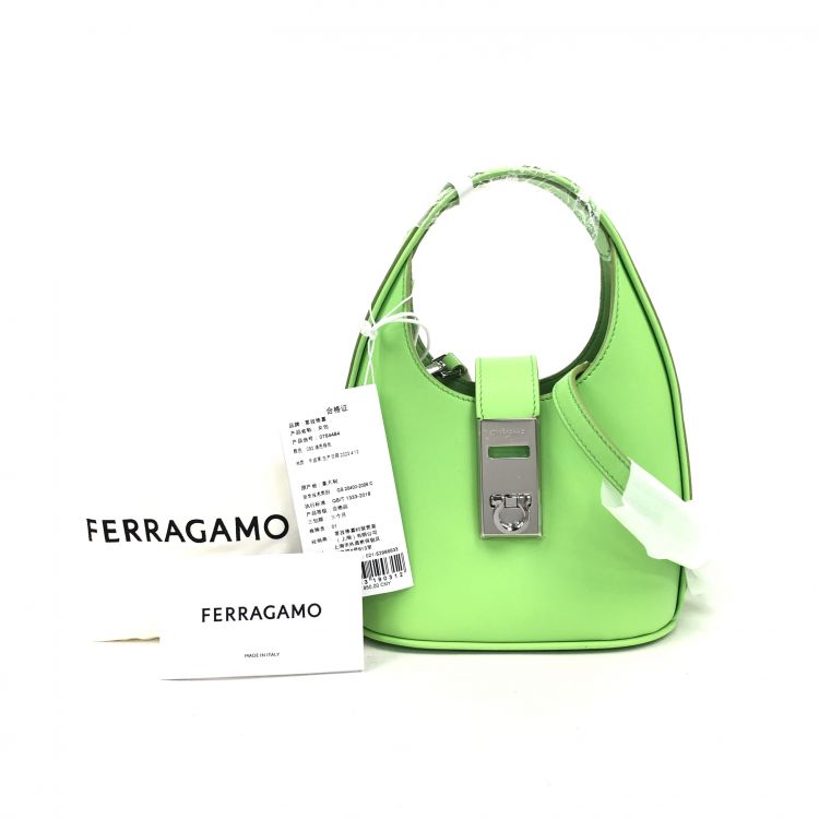 95新/菲拉格慕/C1361323186/[NZ1230C0030]