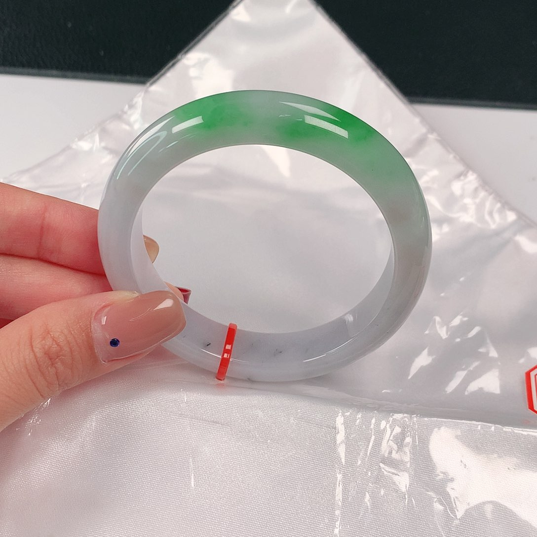 未镶嵌手镯翡翠511