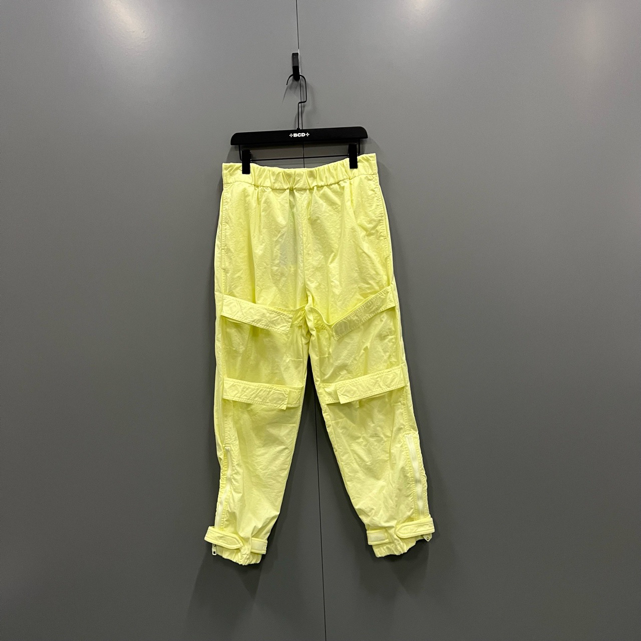 95新 LouisVuitton/路易威登 （ab）黄色魔术贴40码/全新fg204250 