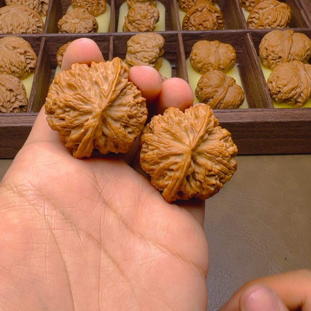 把件文玩核桃苹果园