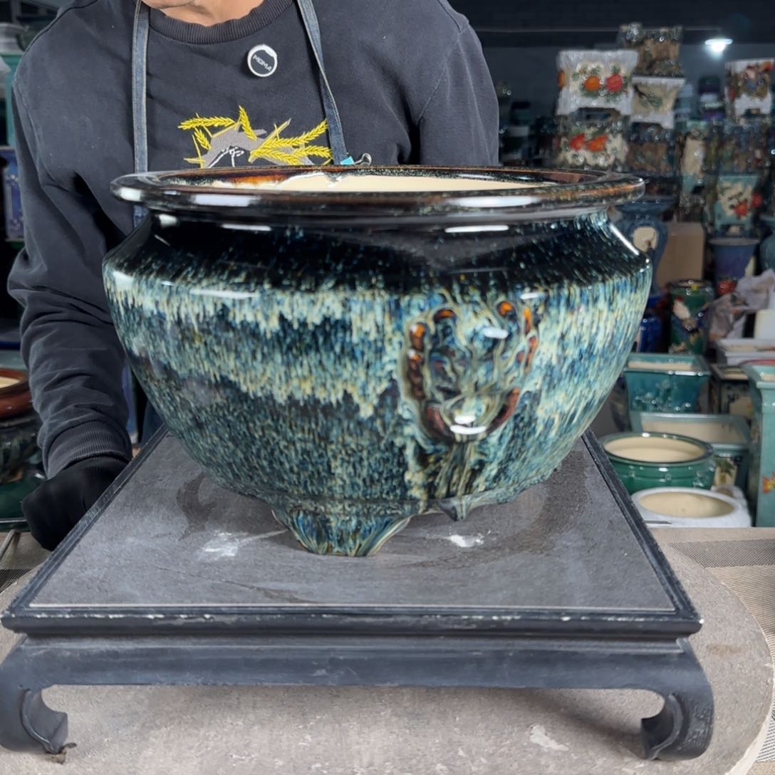 一风堂石湾花盆。