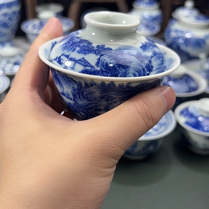 ****辰柴窑工笔山水两才