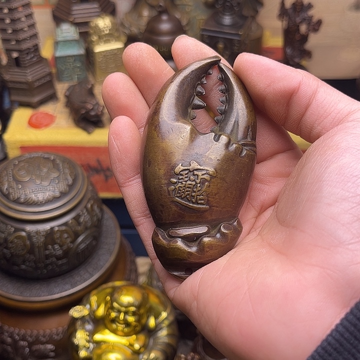 精美铜器点击下单