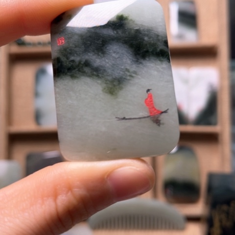 独山玉颈饰未镶嵌