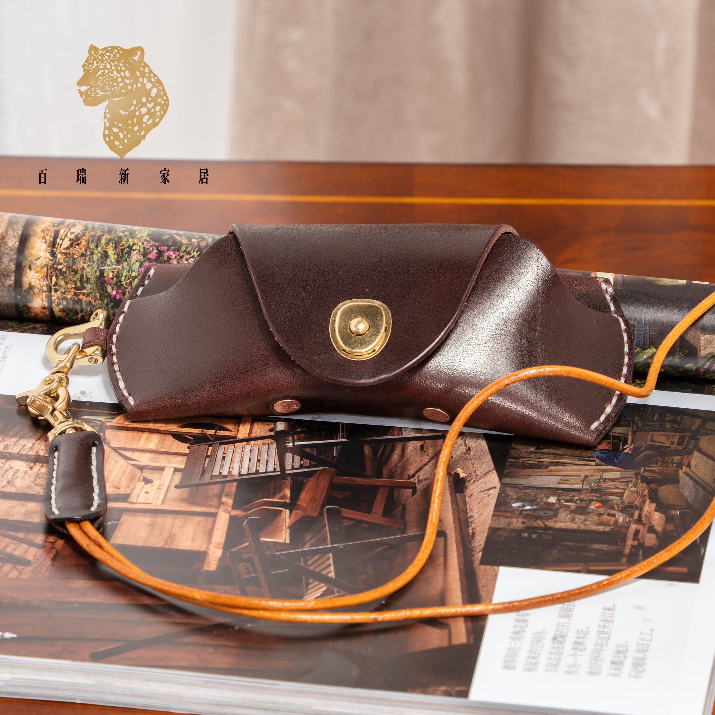 百瑞新美式复古眼镜盒家用外出可挂绳太阳镜墨镜收纳盒-BRX1976