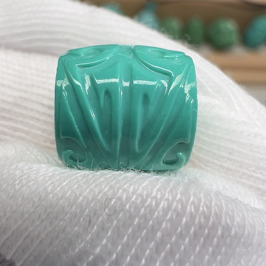 绿松石配饰未镶嵌