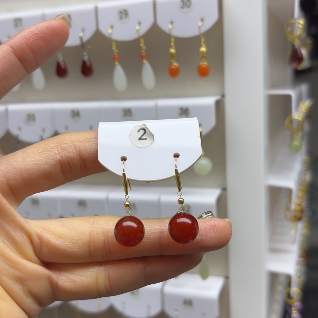 血珀18K金镶嵌耳饰