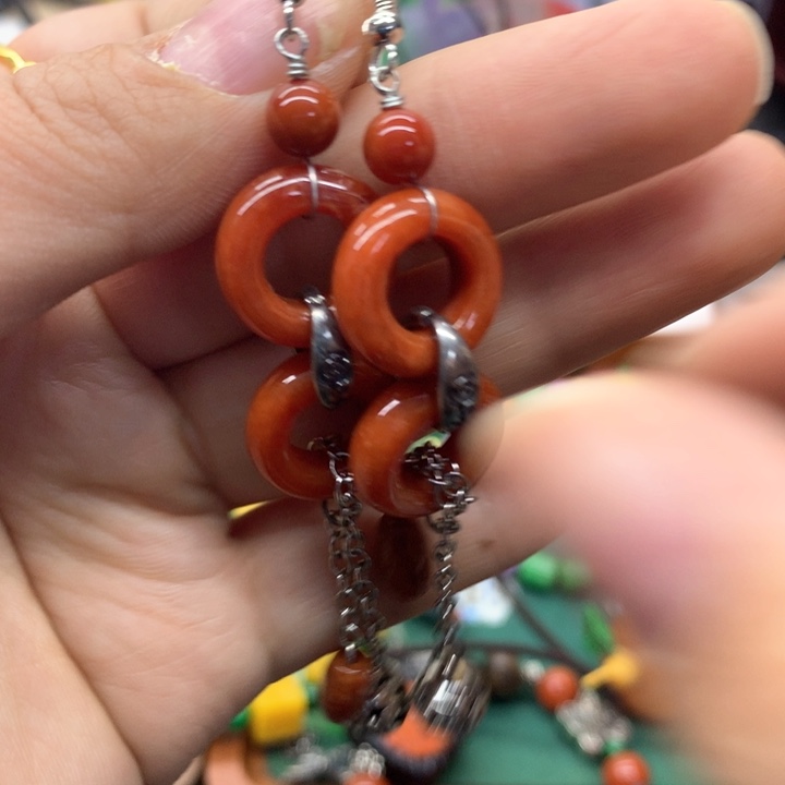 颈饰未镶嵌翡翠吊坠