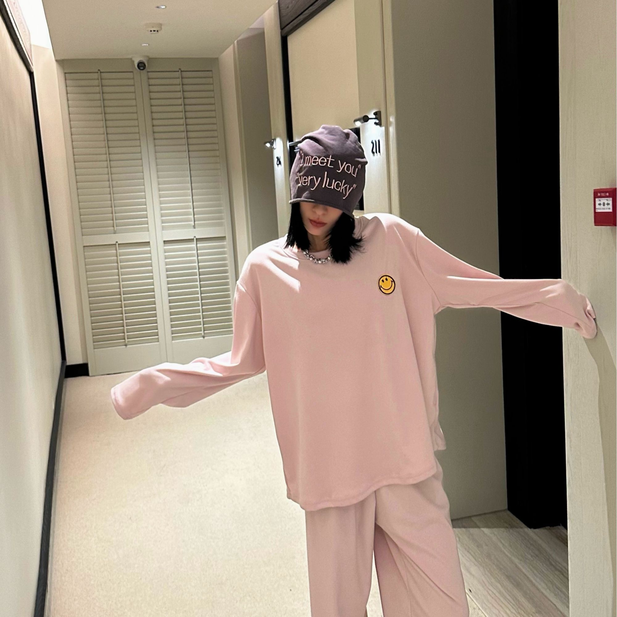 樱桃-大码1659德绒套装笑脸