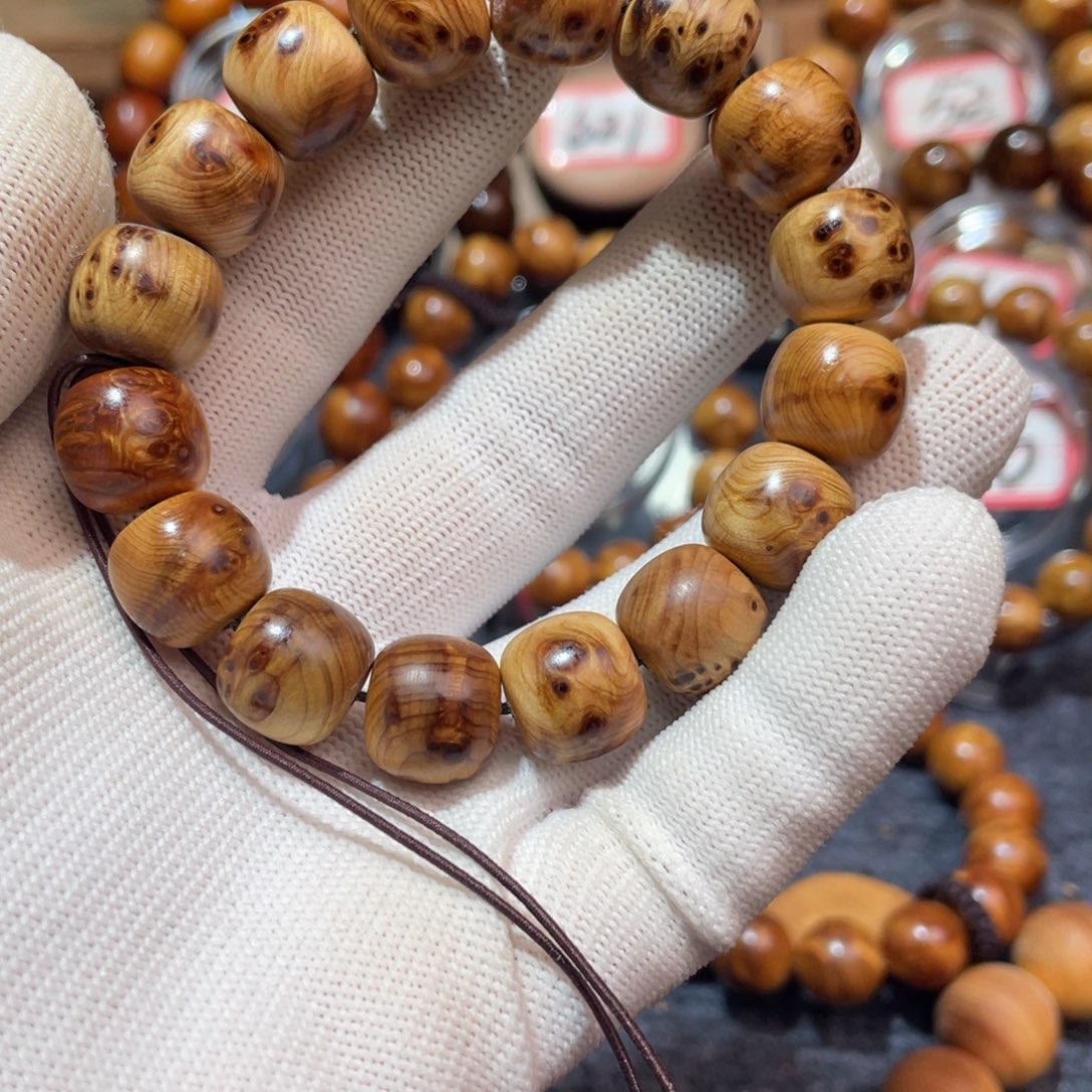 柏木太行崖柏老型珠1314瘤疤