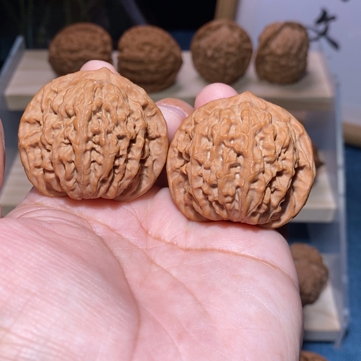 吊坠文玩核桃全品盘龙纹