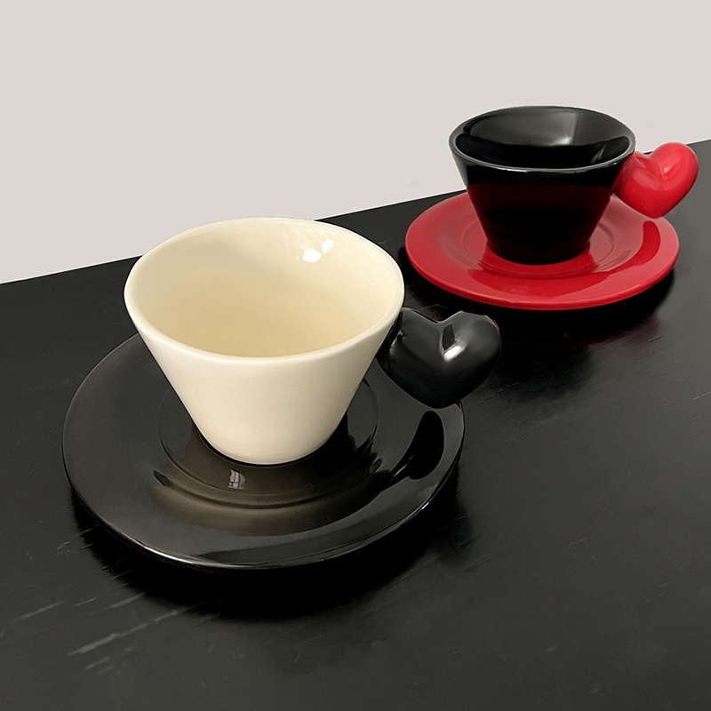 态生活 ins轻奢风爱心陶瓷咖啡杯碟小众高颜值情侣杯子下午茶水杯