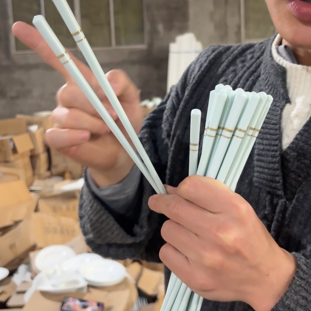 陶瓷影青筷子10双微瑕➕影青牙签筒2只