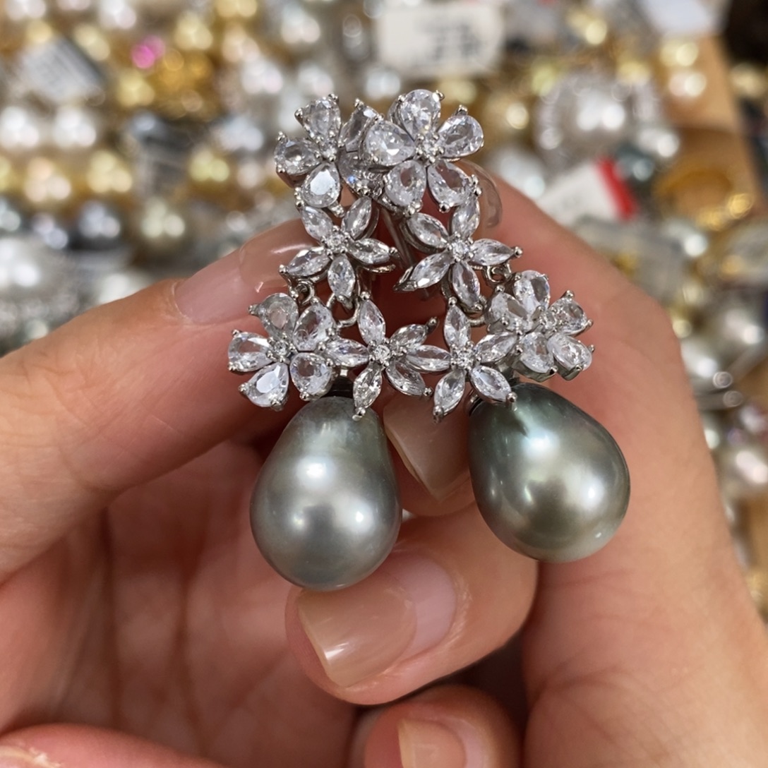 银S925镶嵌耳饰海水珍珠