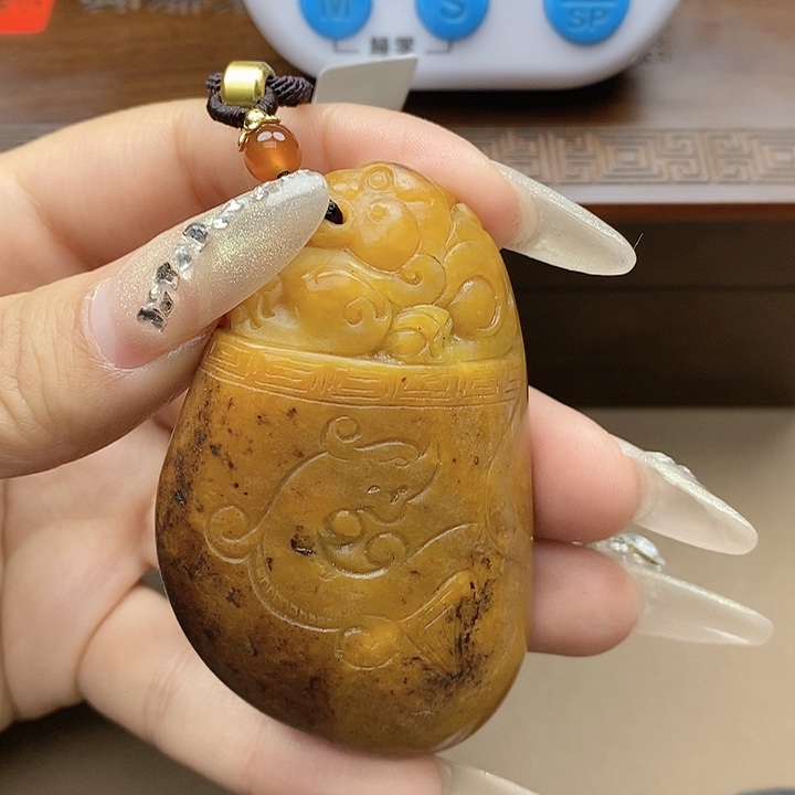 和田玉挂件未镶嵌狗*南