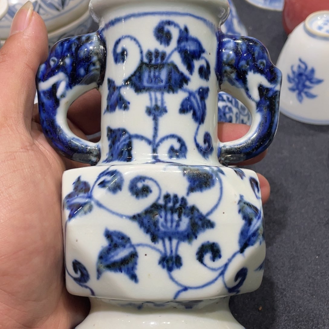 瓷片段*歪青花瓷器瓷片标本