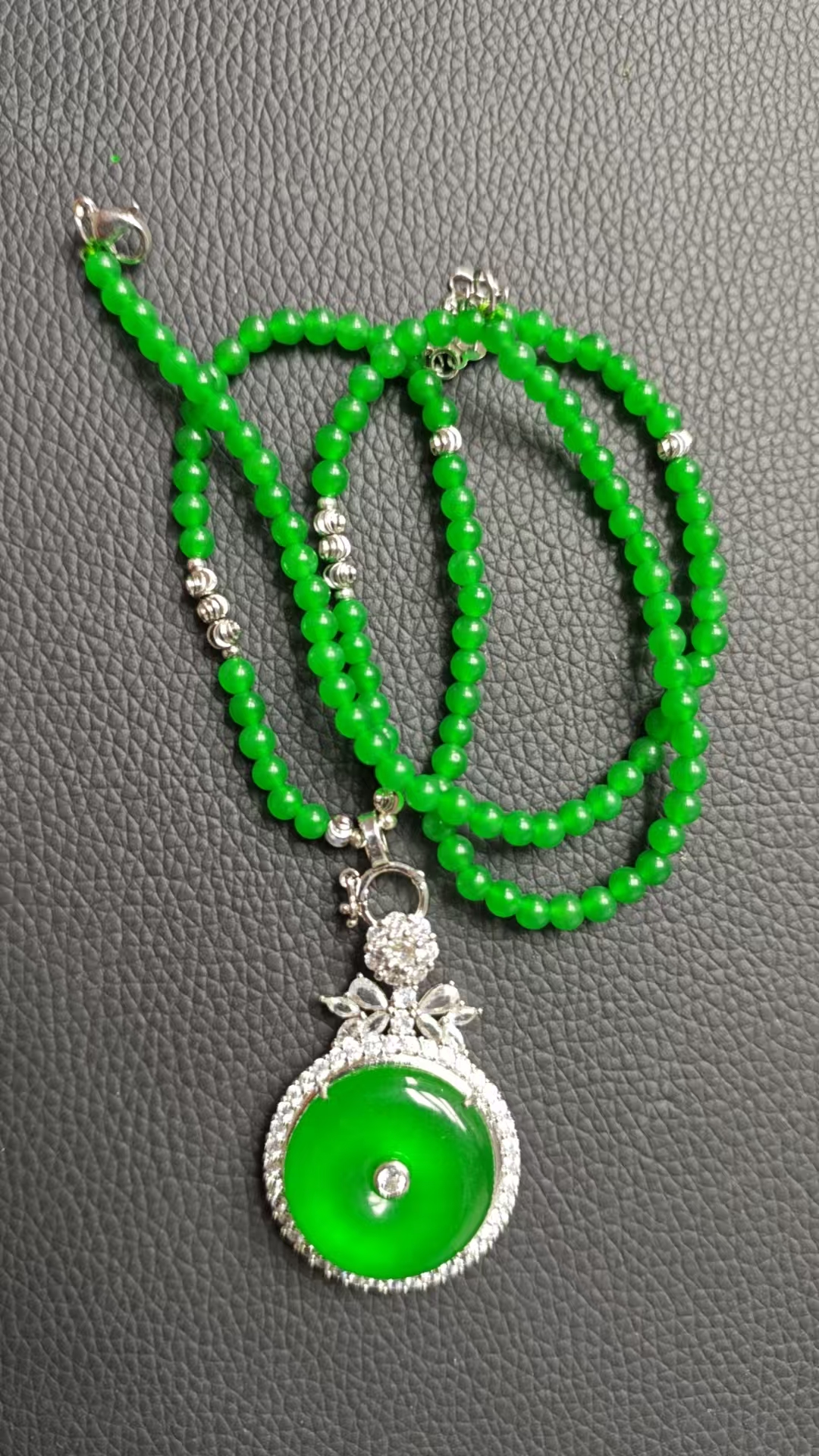 翡翠平安扣冰绿吊坠H333