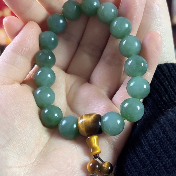 和田玉手串未镶嵌