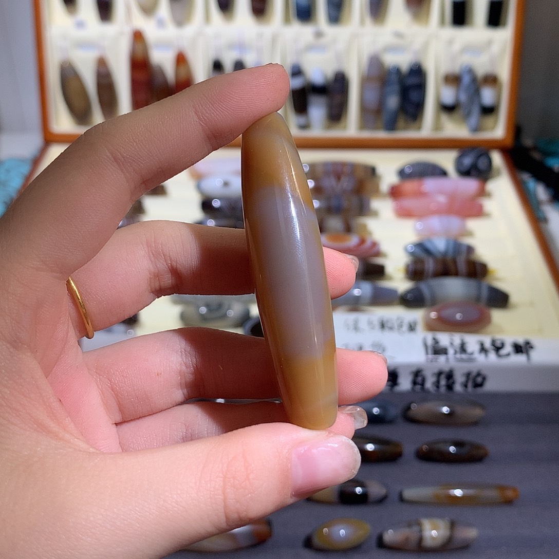 静***鼎玛瑙/玉髓未镶嵌颈饰