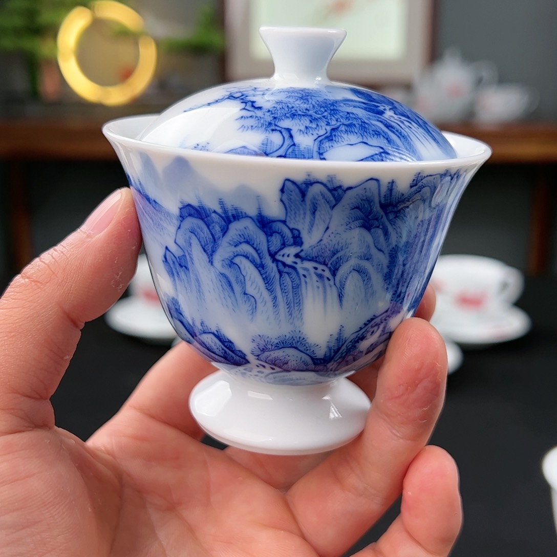 柴窑青花两才山水盖碗一级品