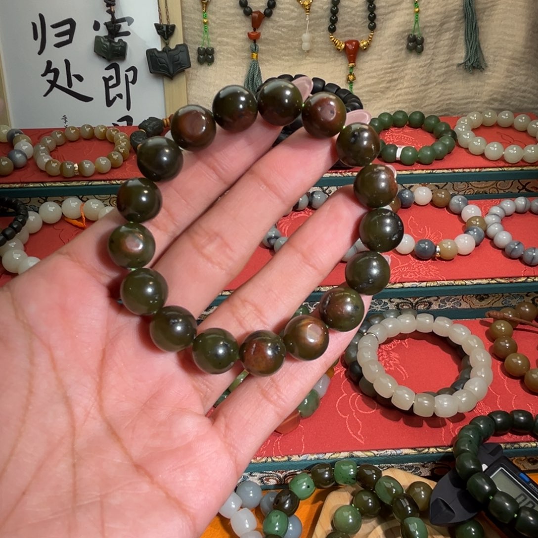 和田玉手链未镶嵌半***光