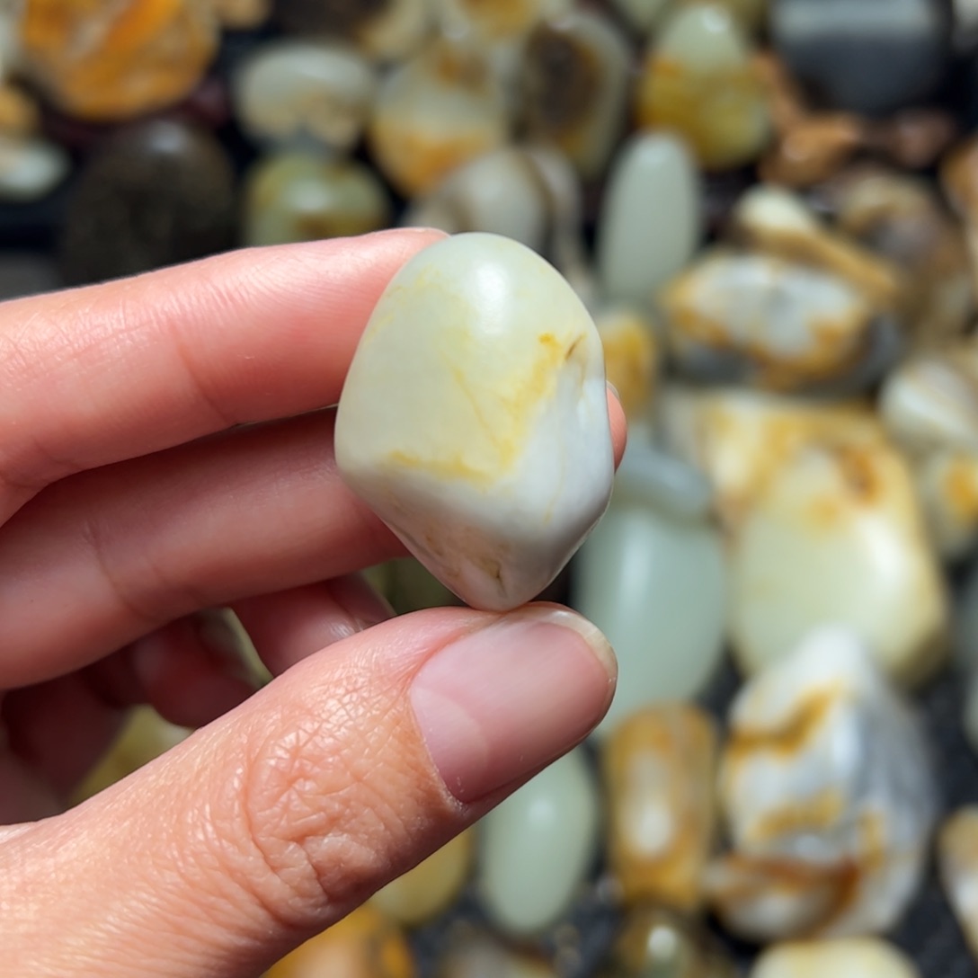 和田玉（青玉）A19未镶嵌