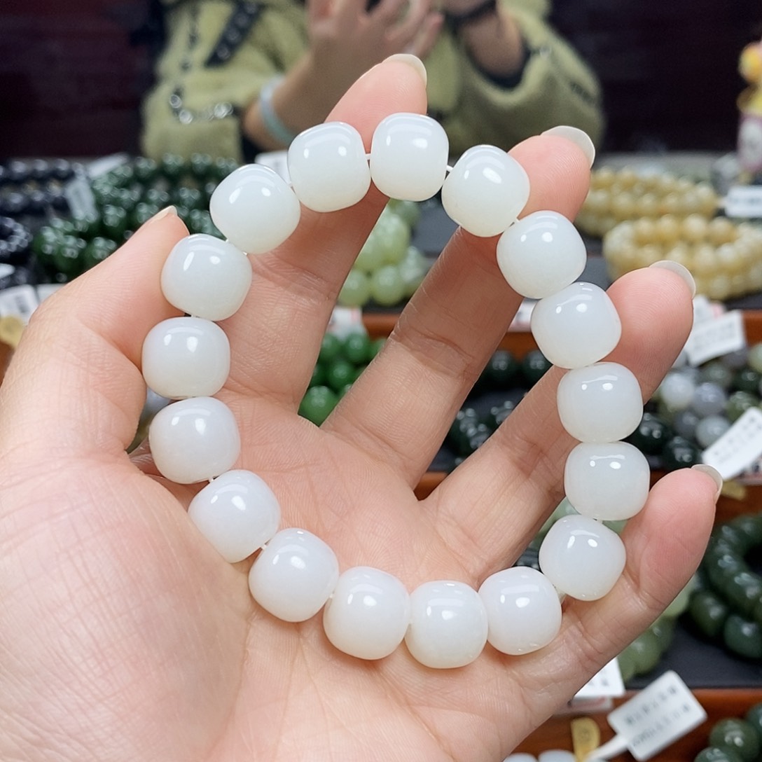 和田玉手链未镶嵌