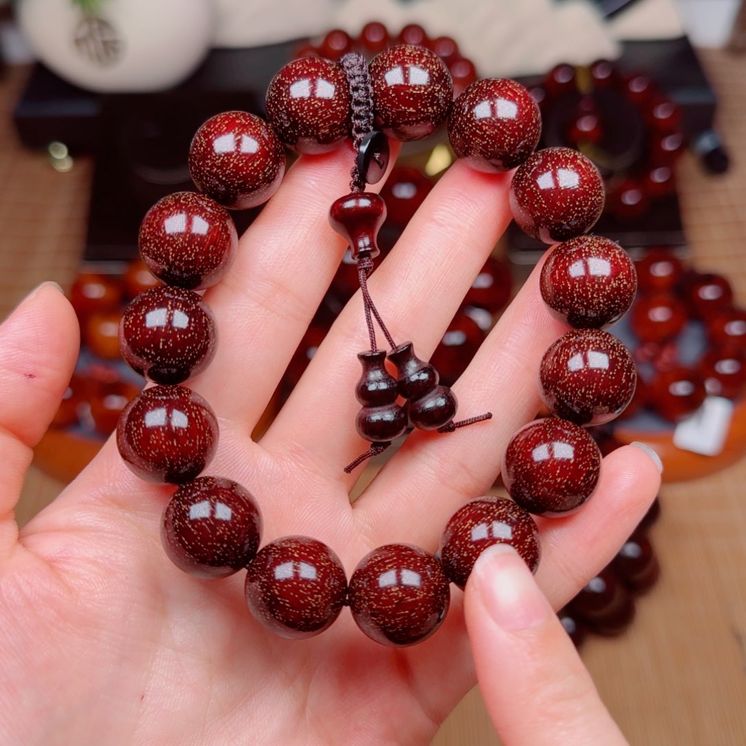 檀香紫檀（小叶紫檀）想3w