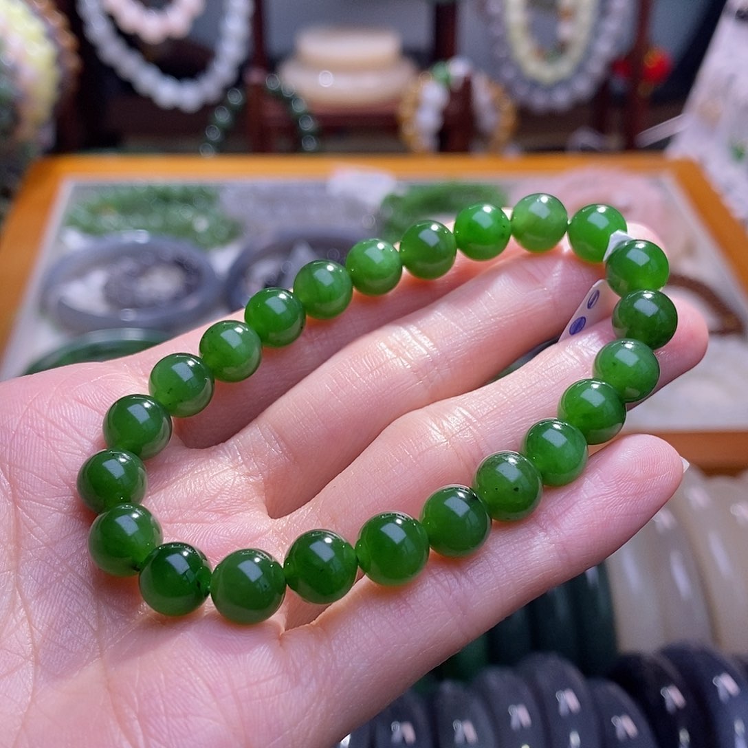 和田玉未镶嵌碧玉阳绿手串8MM