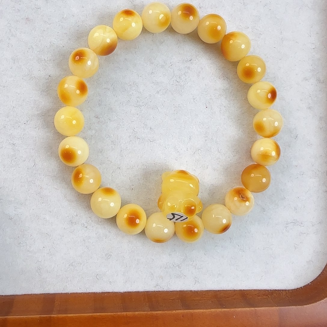 琥珀珠宝奇石未镶嵌時*