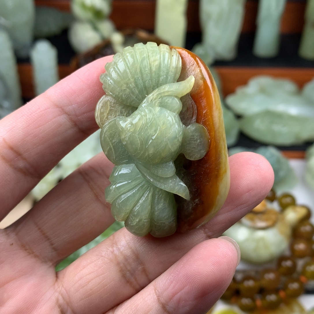 岫玉手把件未镶嵌