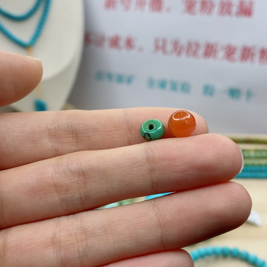 南红玛瑙未镶嵌珠宝奇石