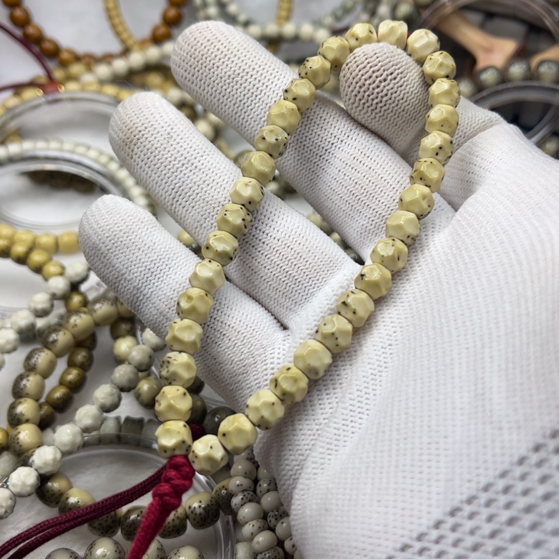 星月菩提吊坠石玉料无相手持