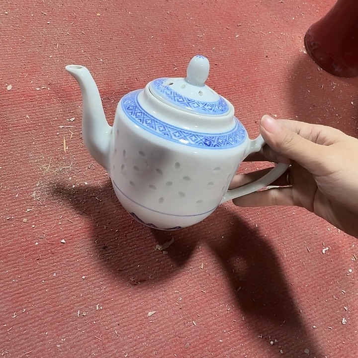 景德镇的陶瓷瓷器