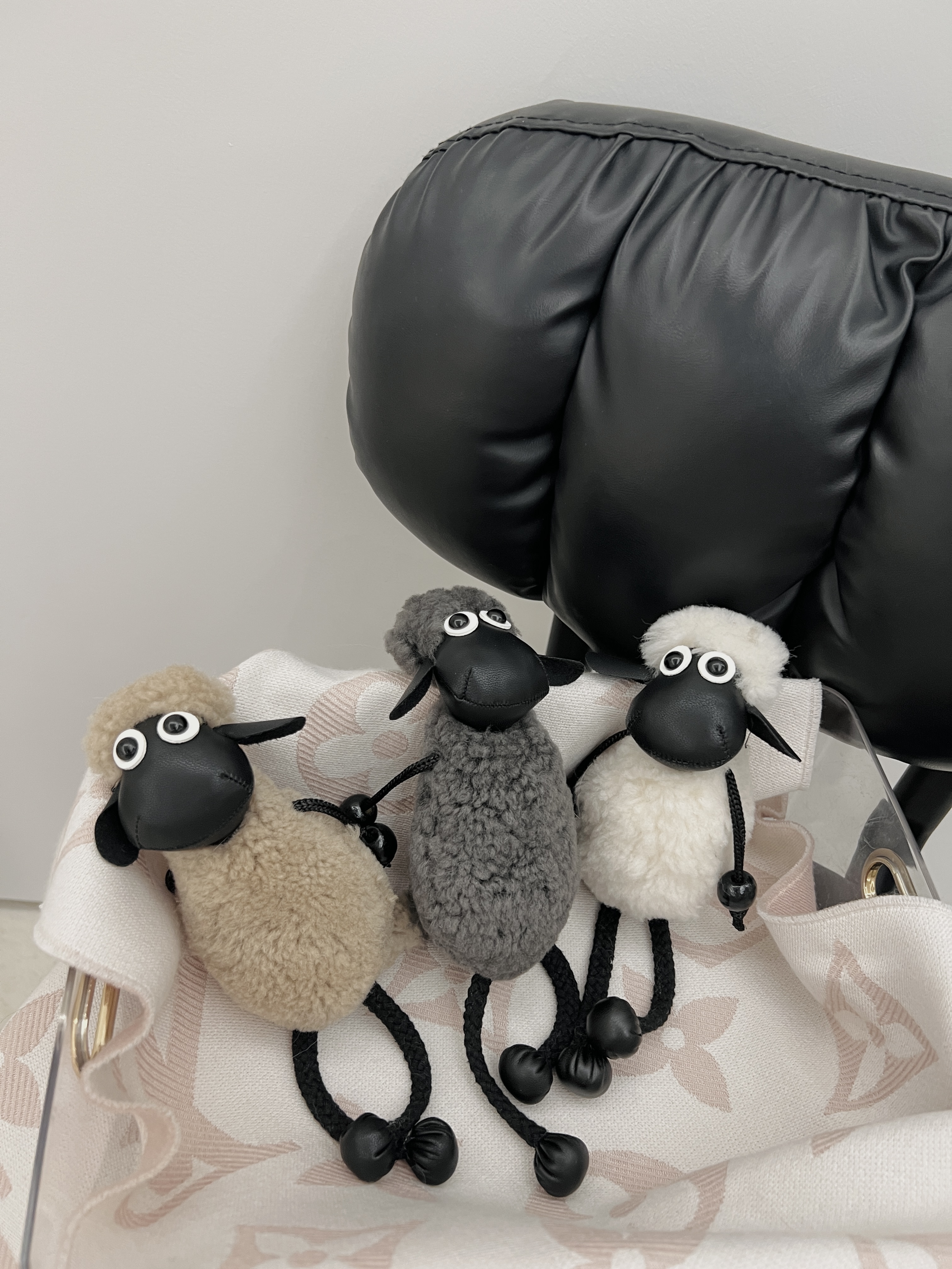 凑单ZP01小羊肖恩千里莺啼绿映红