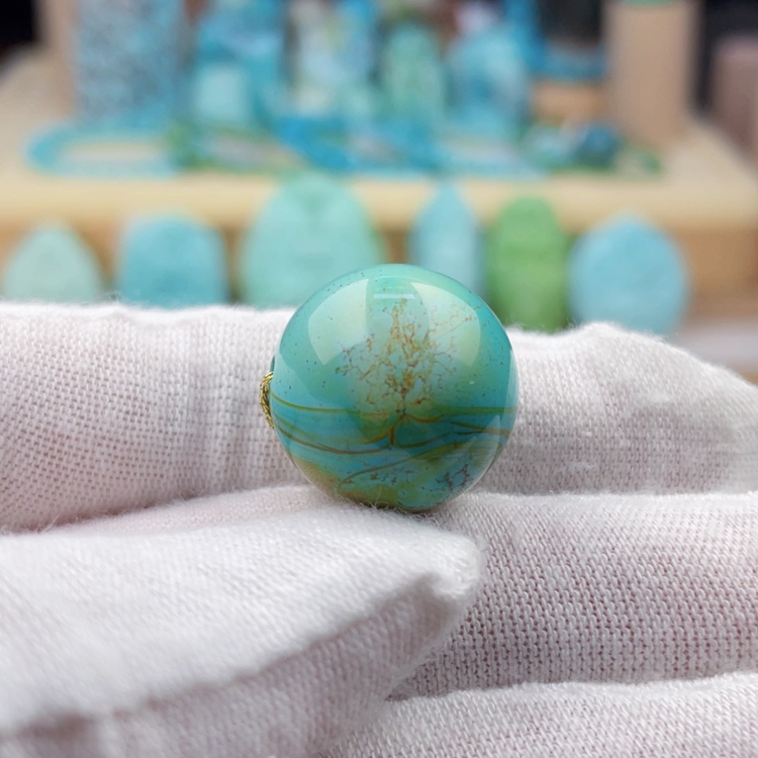 未镶嵌绿松石珠宝奇石17.9mm