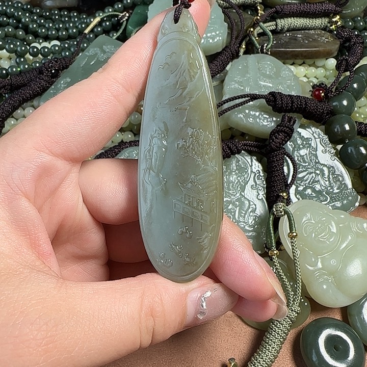 和田玉未镶嵌颈饰