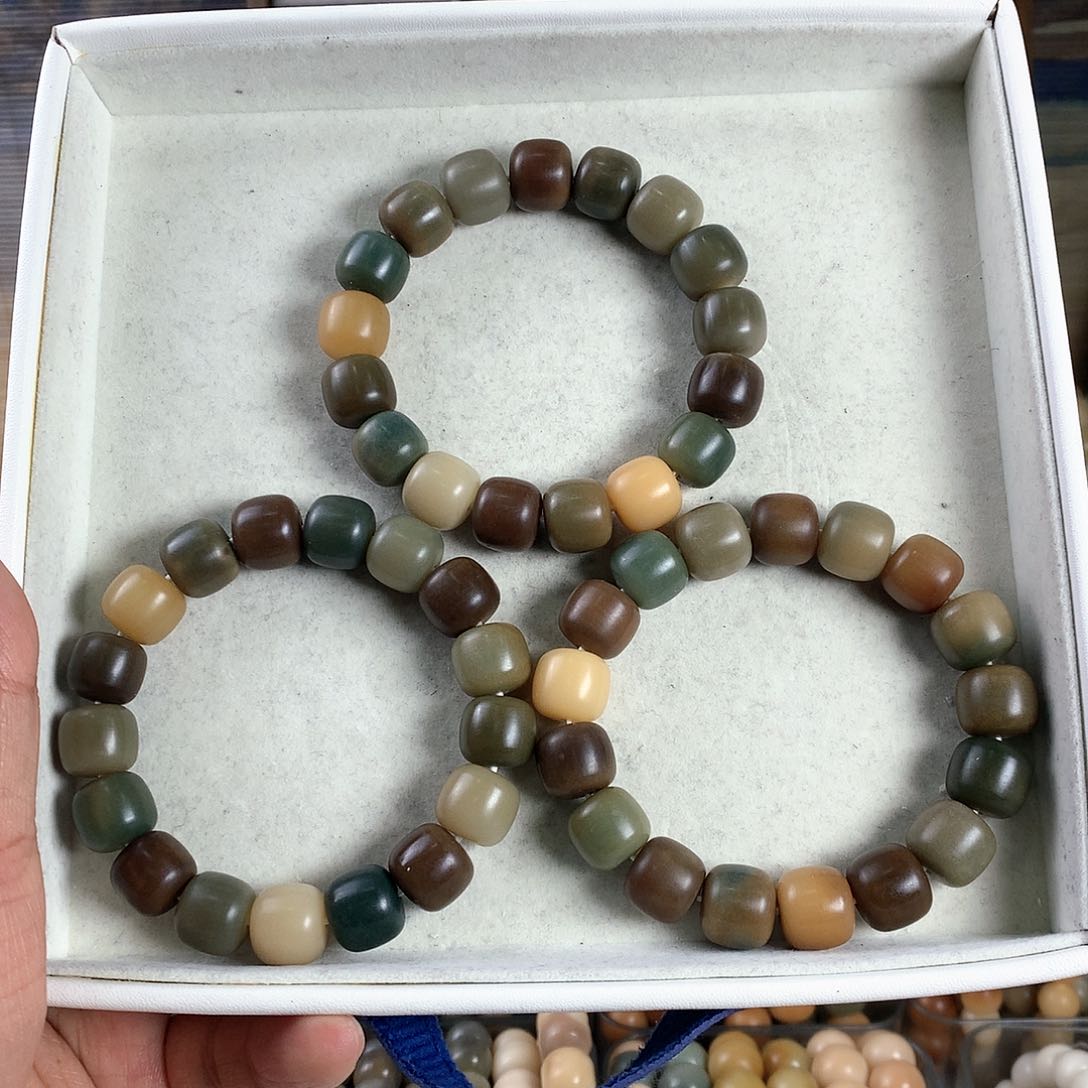 【闪购商品】菩提根/象牙果手串
